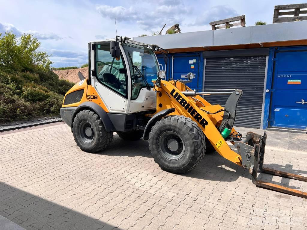 Liebherr L 506C Kolesové nakladače