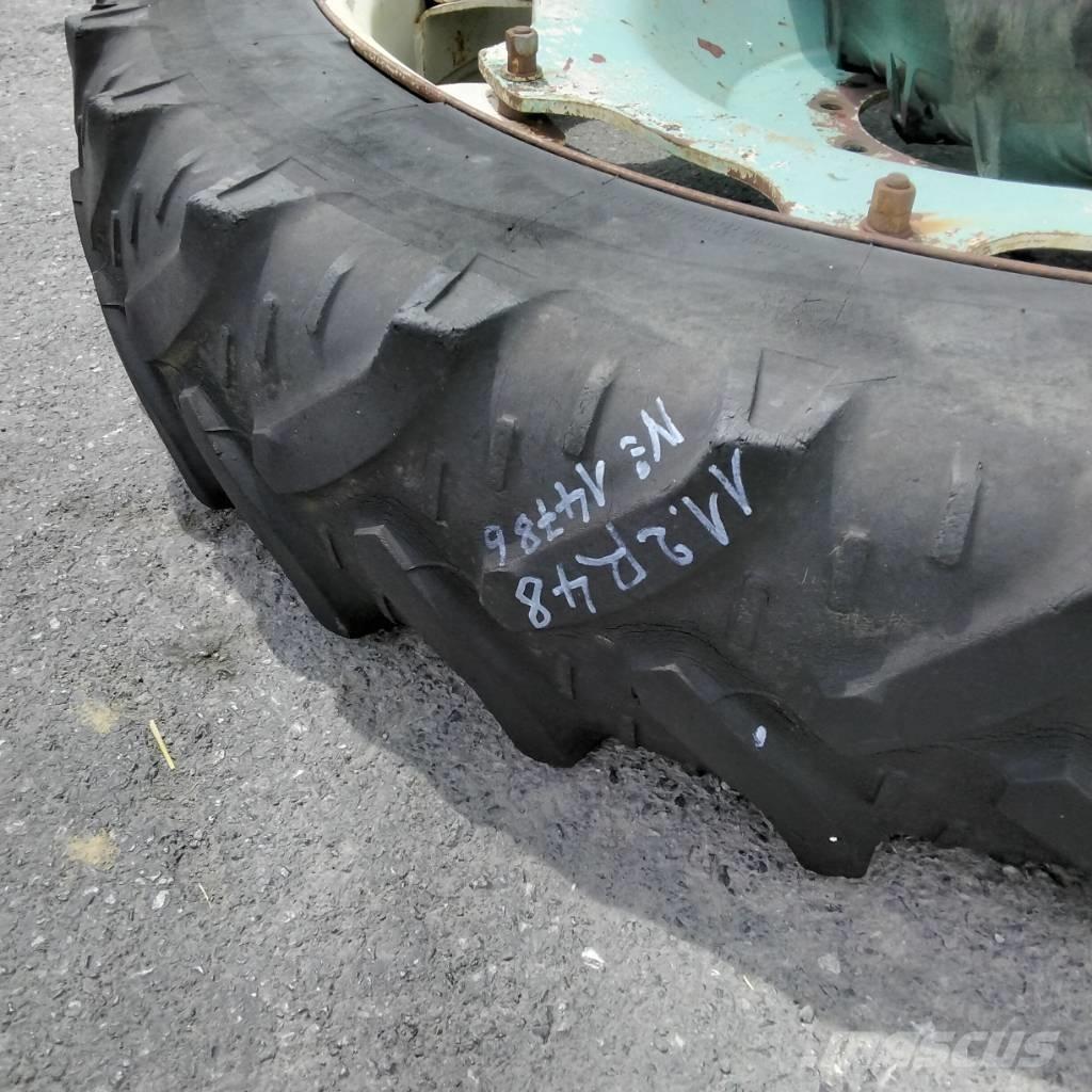 Kleber 11.2R48 Pneumatiky, kolesá a ráfiky