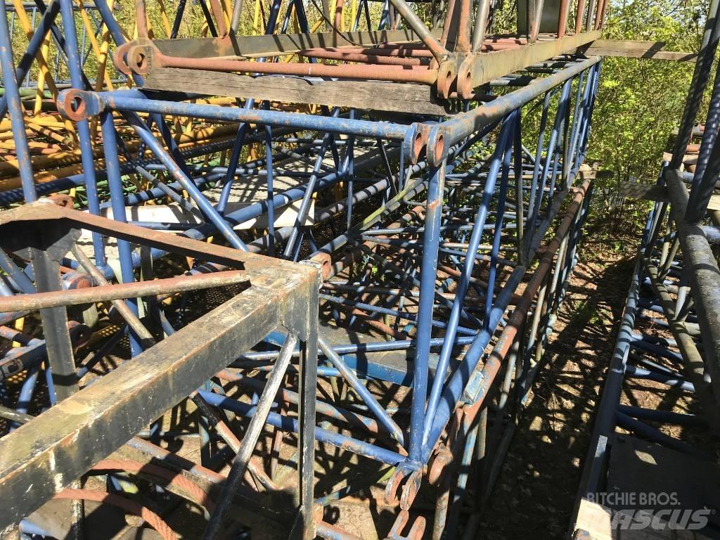  Several boom parts Diely a zariadenia žeriavov