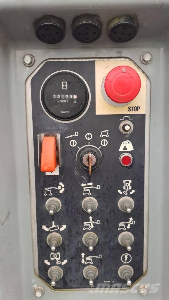 Genie Z 30/20 Kĺbové plošiny