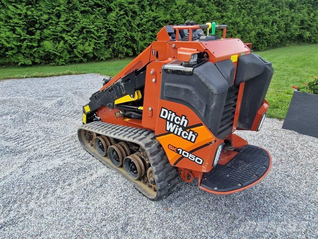Ditch Witch SK 1050 Teleskopické nakladače pre poľnohospodárstvo