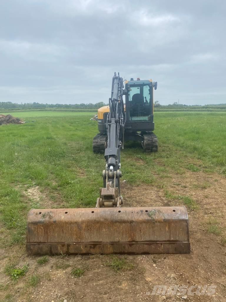 Volvo ECR 88 D Pro Midi rýpadlá 7 t - 12 t