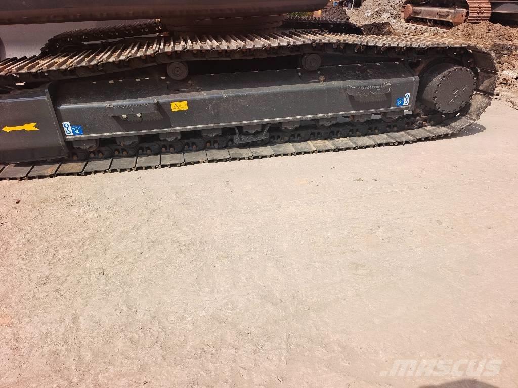 Hyundai 220LC-9S Pásové rýpadlá