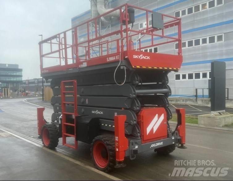 SkyJack SJ9664RT Nožnicové zdvíhacie plošiny