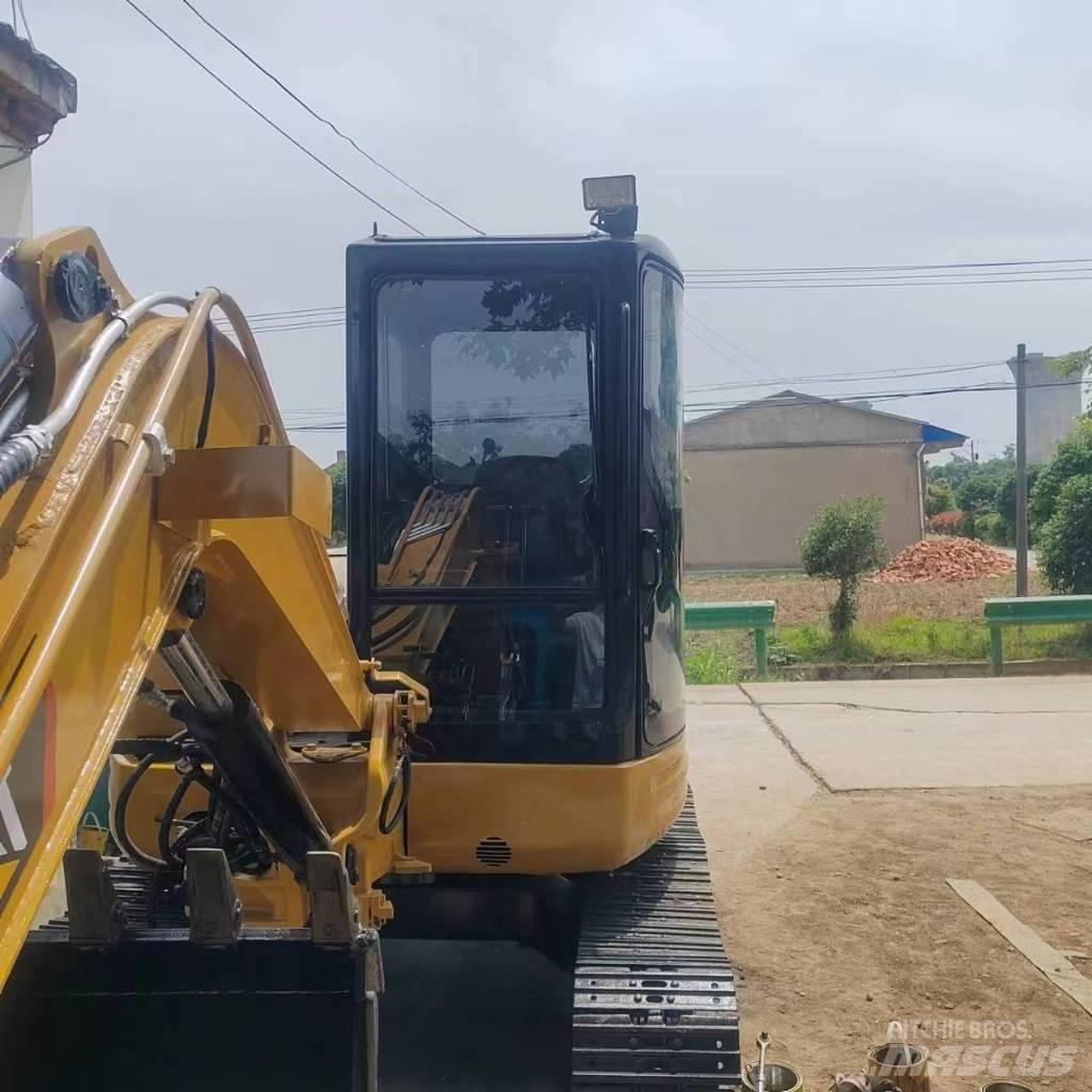 CAT 303.5 E CR Mini rýpadlá < 7t
