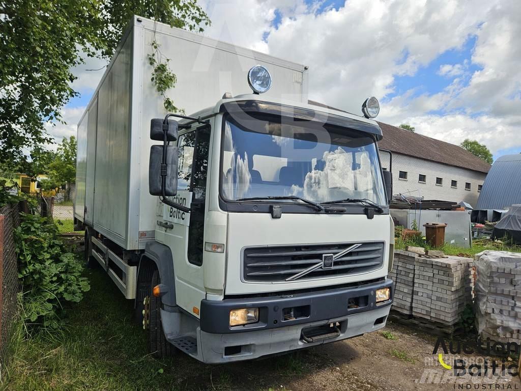 Volvo FL615 Skriňová nadstavba