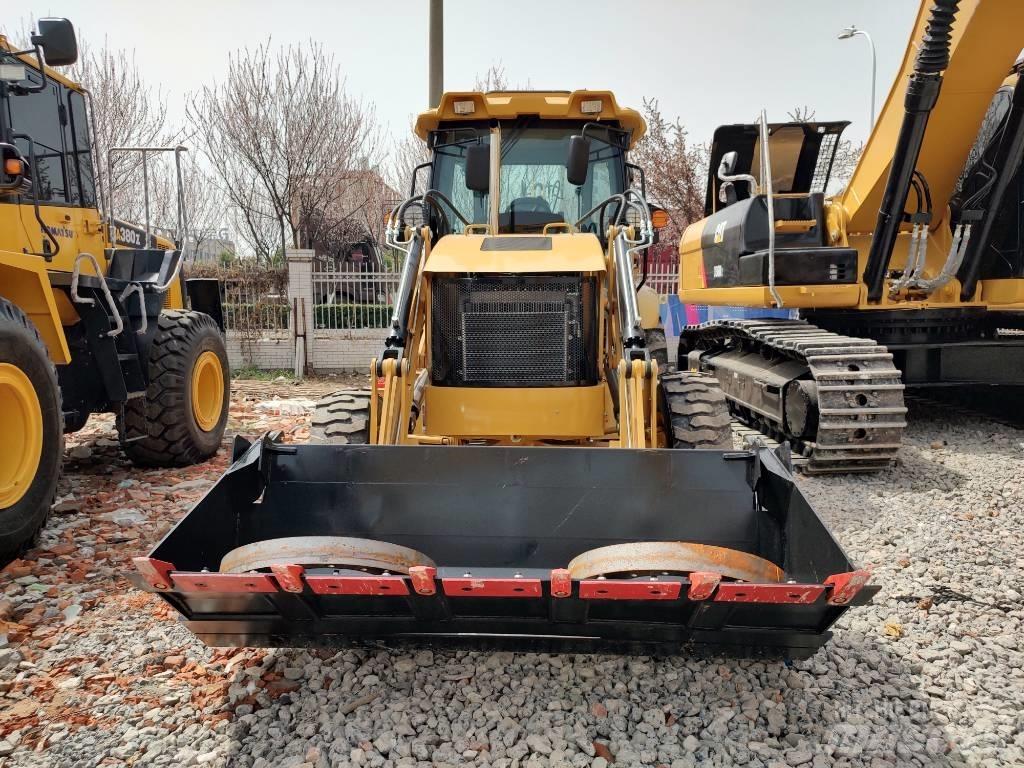 CAT 420 F Rýpadlo-nakladače