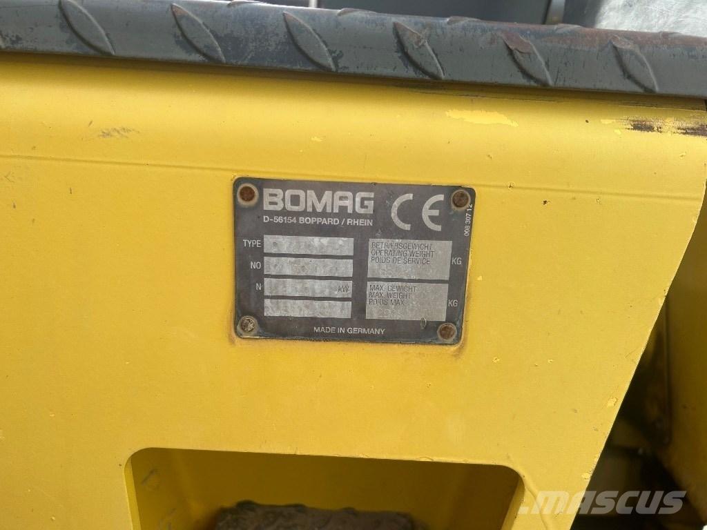 Bomag BW 120 AC-3 Tandemové valce