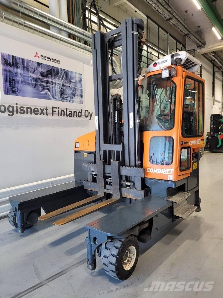 Combilift C 4000 4 cestné vysokozdvižné vozíky