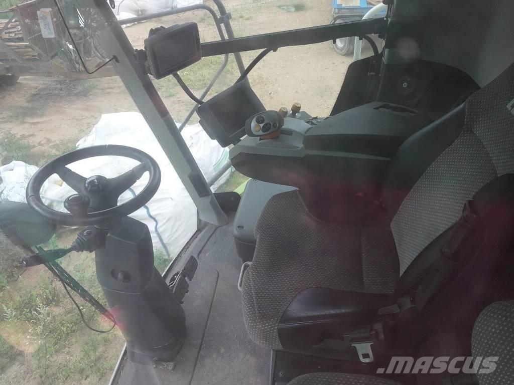 CLAAS Lexion 670 Kombinované zberacie stroje