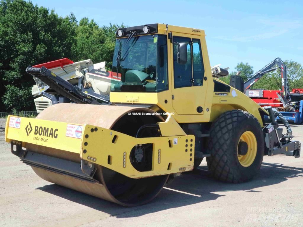 Bomag BW 213 D H-4 i Pôdne kompaktory