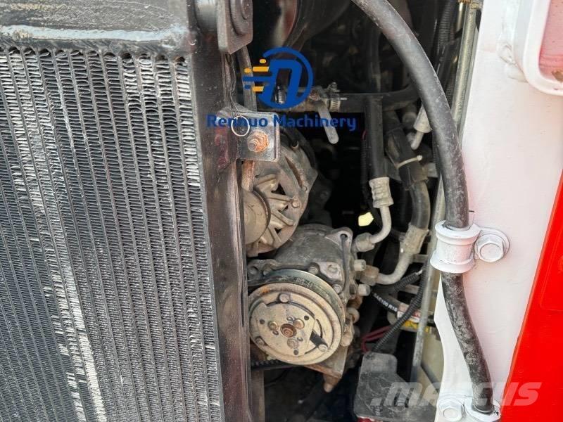 Bobcat S 130 Šmykom riadené nakladače