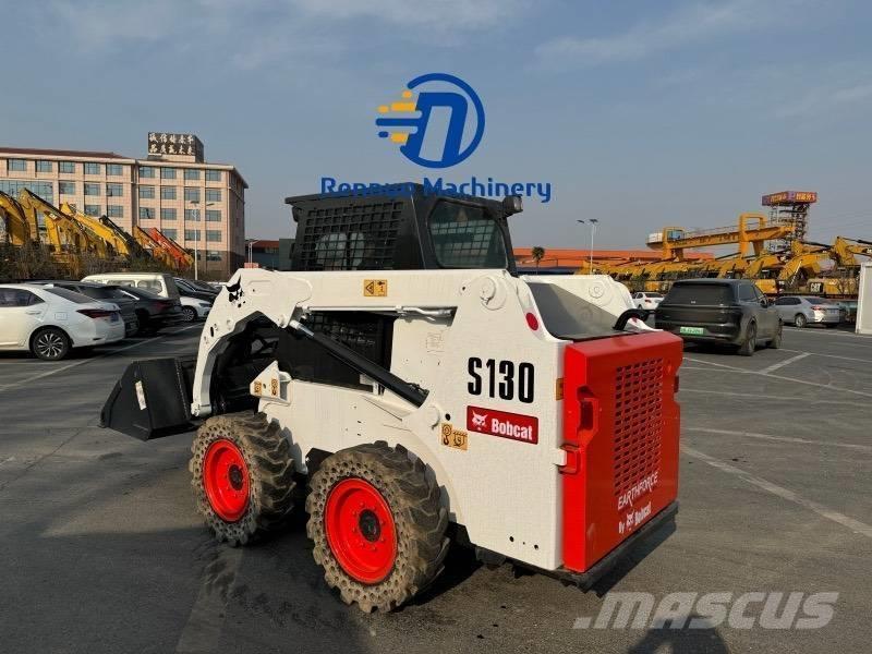 Bobcat S 130 Šmykom riadené nakladače