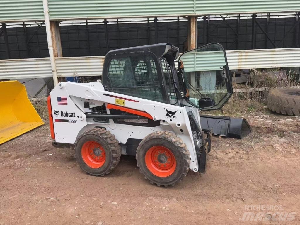 Bobcat S 550 Šmykom riadené nakladače