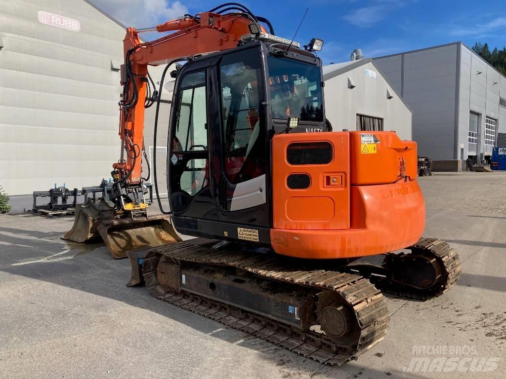 Hitachi ZX 85 US-5 Midi rýpadlá 7 t - 12 t