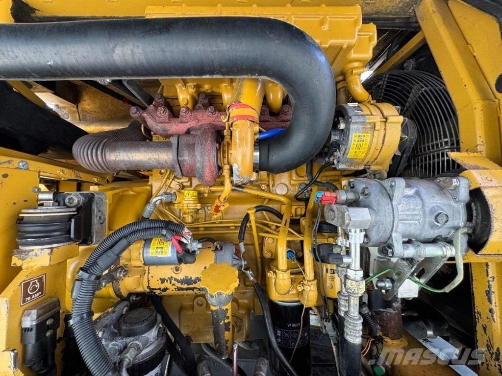 CAT M 315 Kolesové rýpadlá