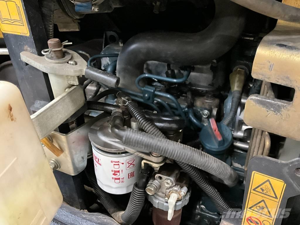 Kubota U 27-4 Mini rýpadlá < 7t