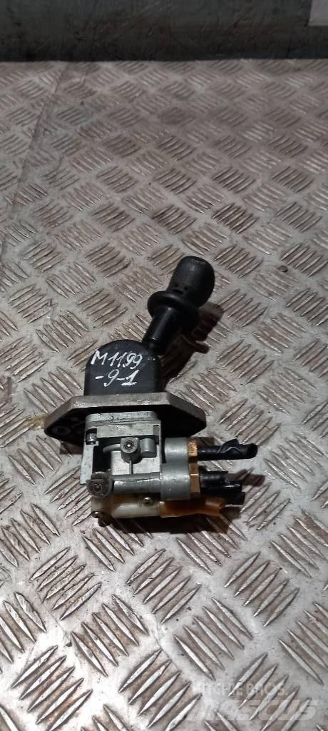 MAN TGM    81523156156 Kabíny a interiér