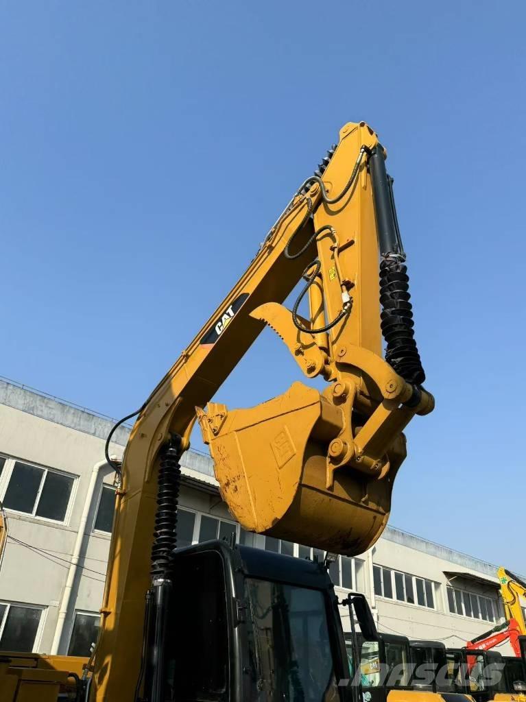 CAT 308 E2 Pásové rýpadlá