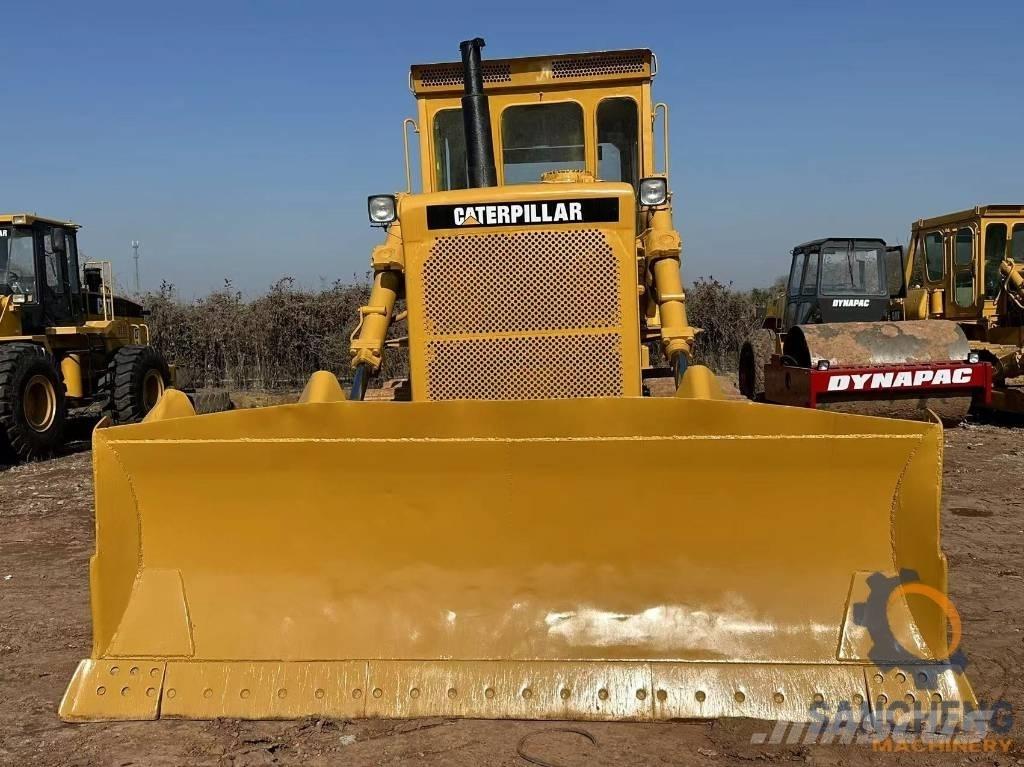 CAT D8K Pásové dozéry