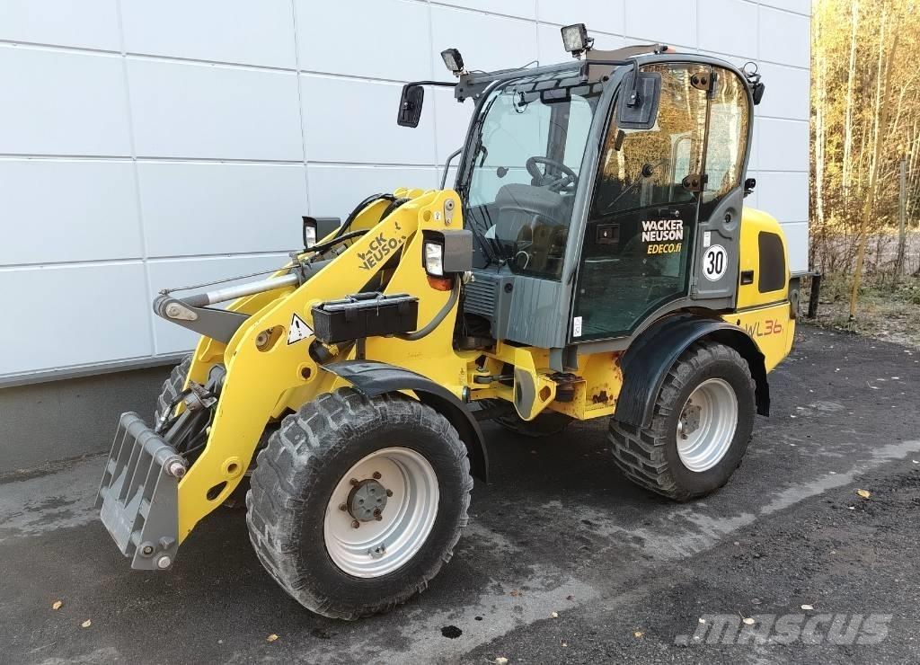 Wacker Neuson WL 36 Kolesové nakladače