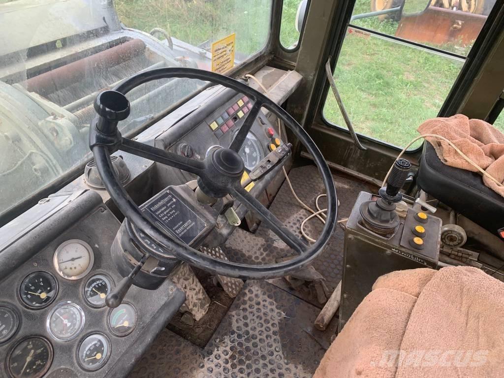 Zettelmeyer ZD3000 Kolesové dozéry