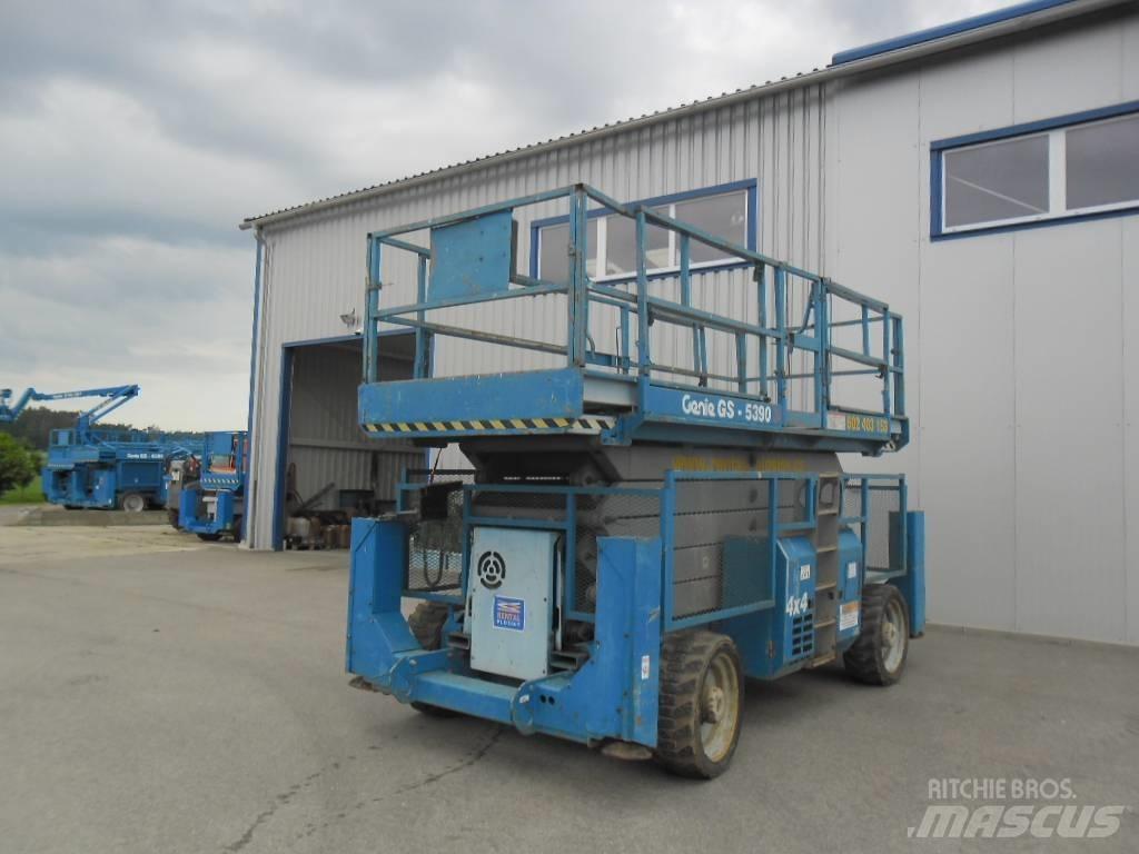 Genie GS 5390 RT Nožnicové zdvíhacie plošiny