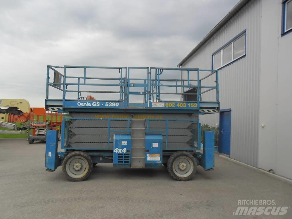 Genie GS 5390 RT Nožnicové zdvíhacie plošiny