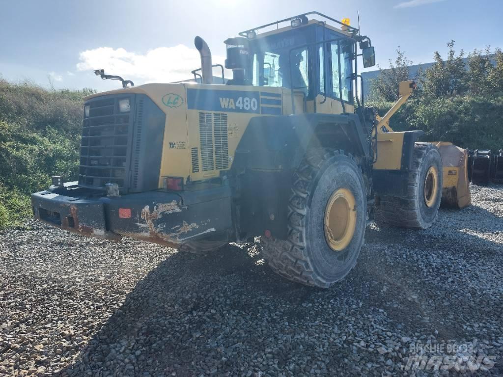 Komatsu WA480-6 Kolesové nakladače