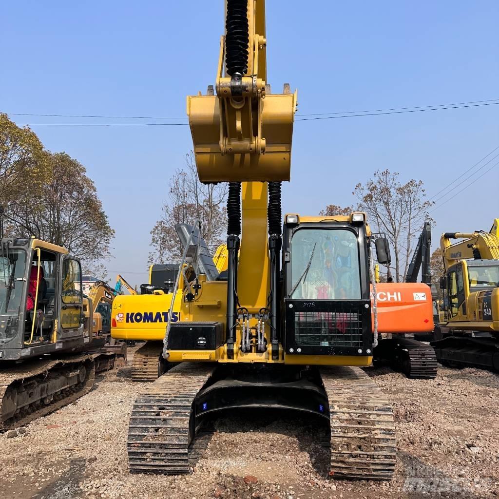 CAT 315D2 Pásové rýpadlá