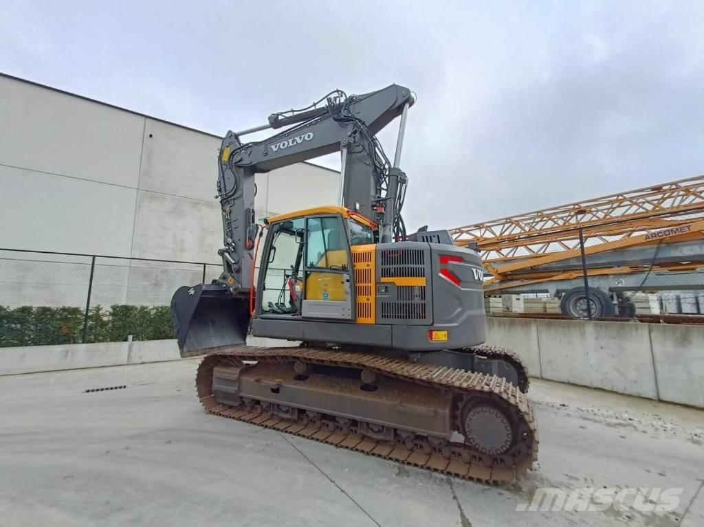 Volvo ECR 355 EL Pásové rýpadlá