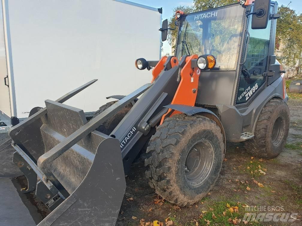 Hitachi ZW 95-6 Kolesové nakladače