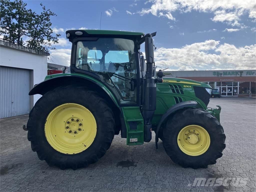 John Deere 6130R Traktory