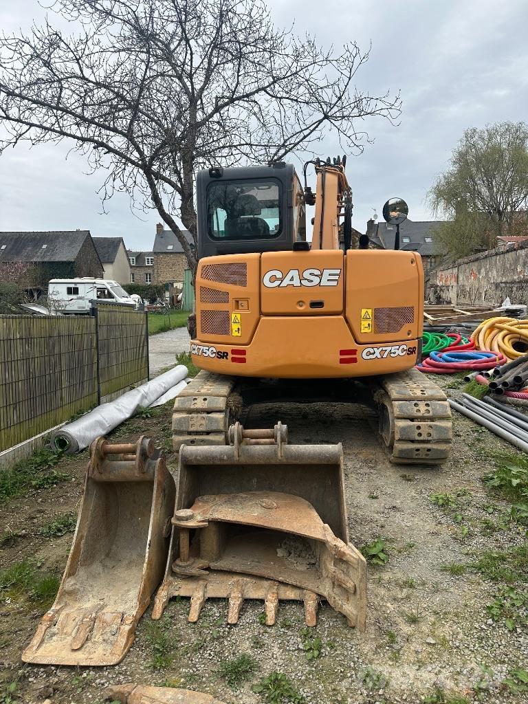 CASE Cx75c Midi rýpadlá 7 t - 12 t