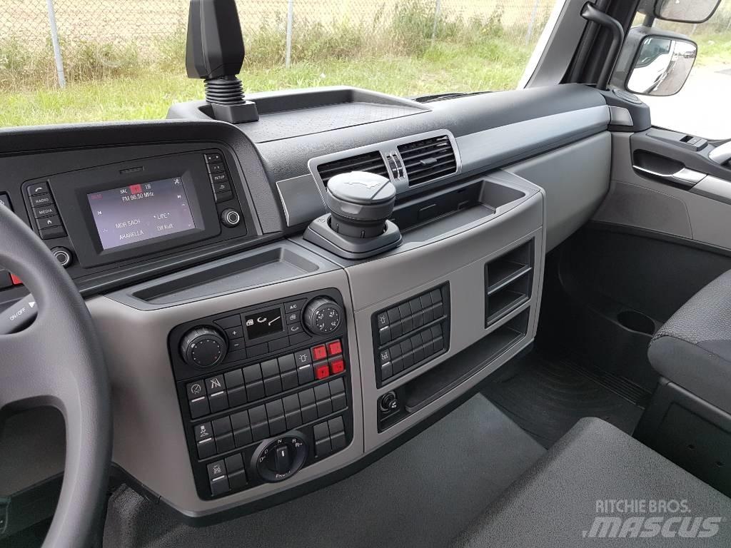 Palfinger P 300 KS Autoplošiny