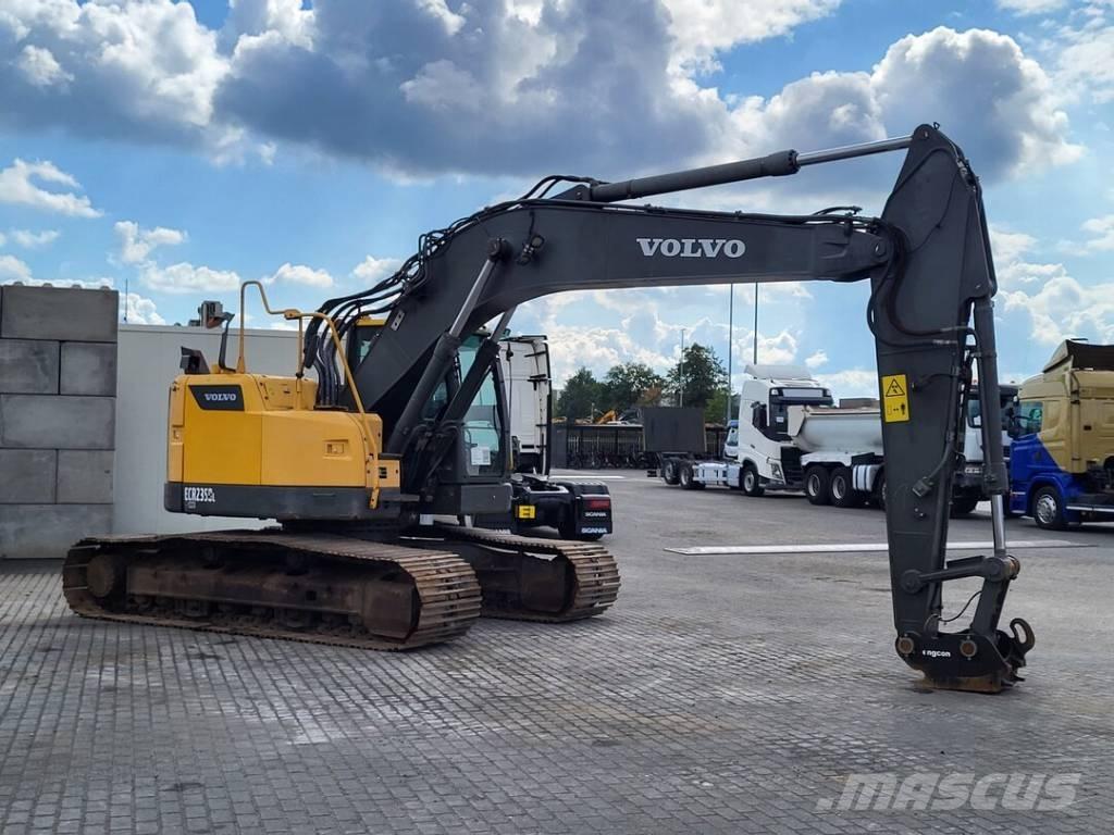 Volvo ECR 235 DL Pásové rýpadlá