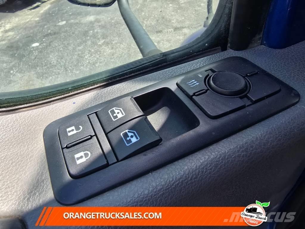 International MV607 Plošinové nákladné automobily/nákladné automobily so sklápacími bočnicami
