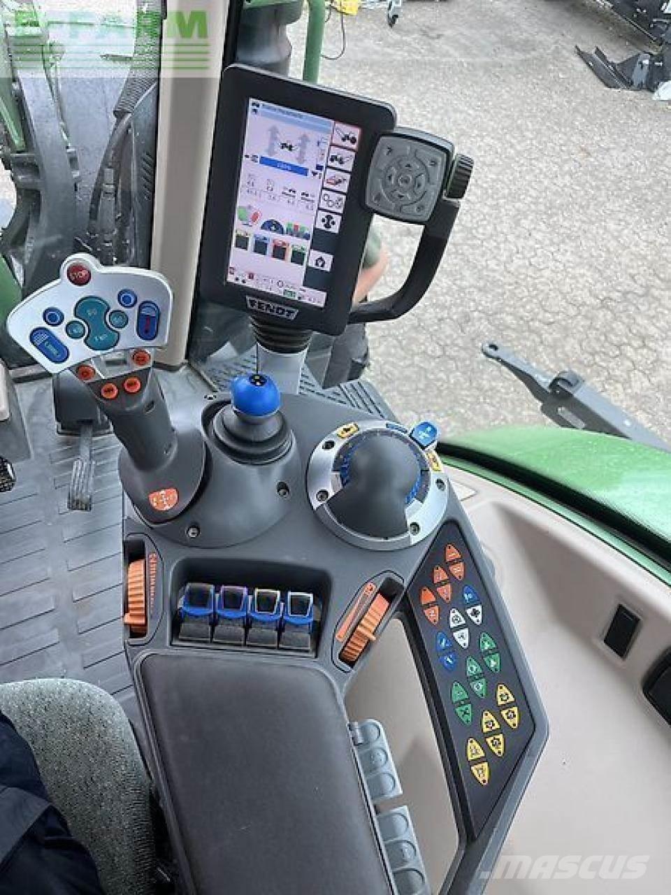 Fendt 716 vario s4 Traktory