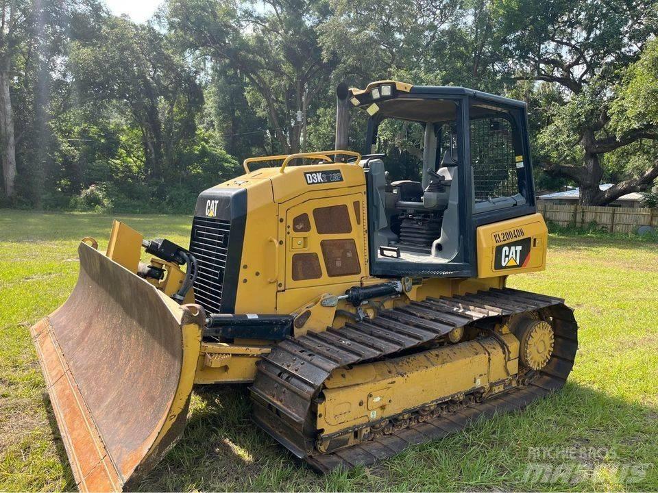 CAT D 3 K 2 LGP Pásové dozéry