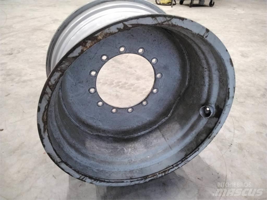 Valmet 911 20x34 Pneumatiky, kolesá a ráfiky