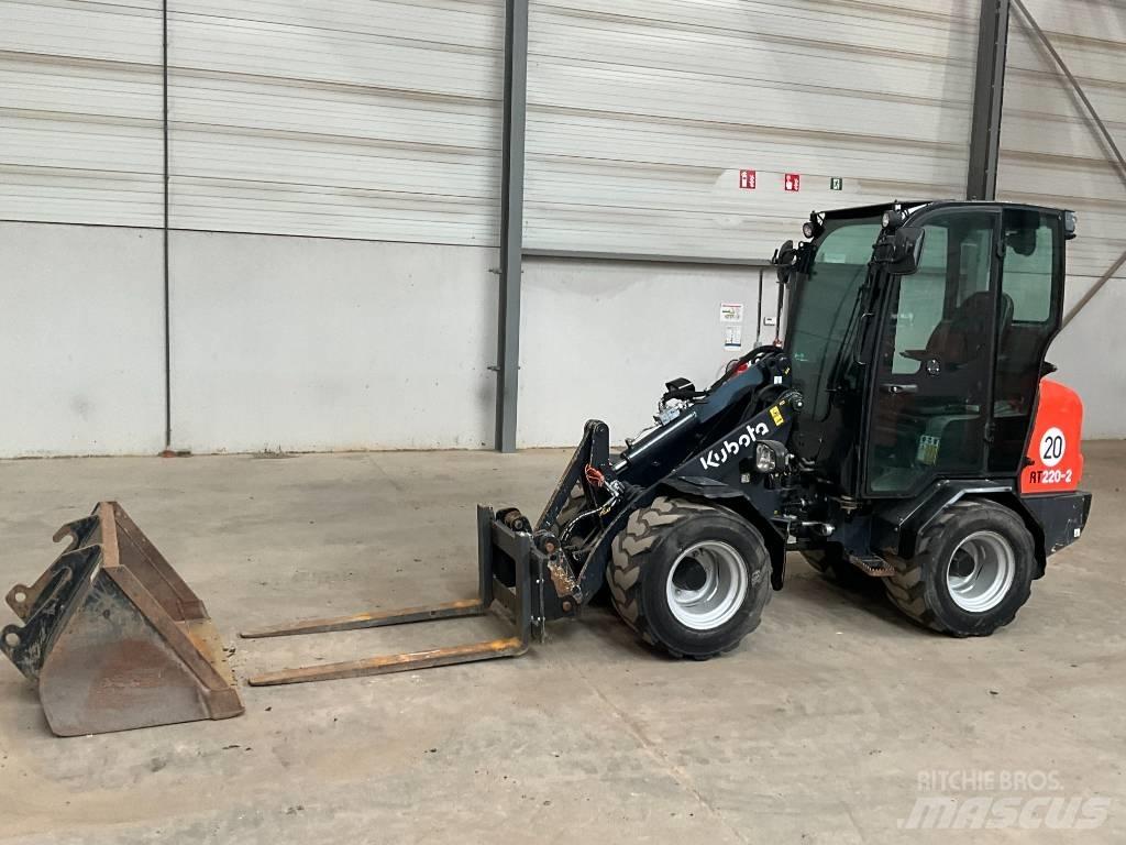 Kubota RT 220-2 Kolesové nakladače