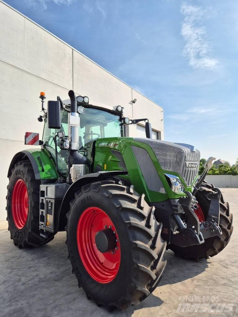 Fendt 822 Vario Traktory