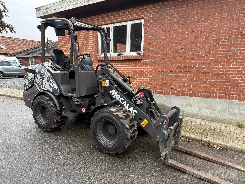 Mecalac MCL 6+ Mininakladače