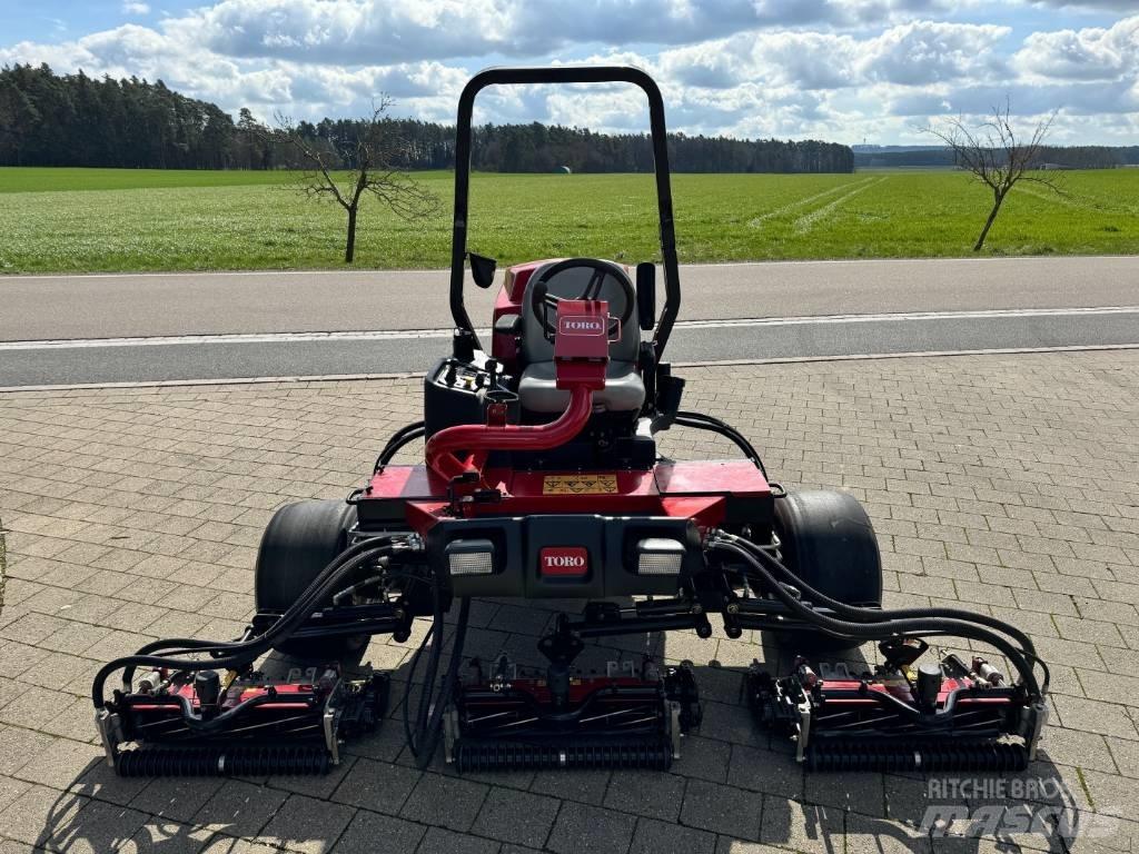 Toro Reelmaster 3555 Kosačky fervejí