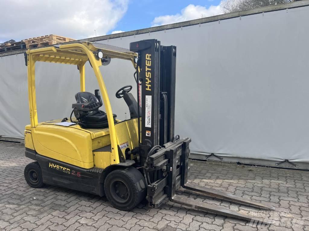 Hyster J2.5XN Akumulátorové vozíky