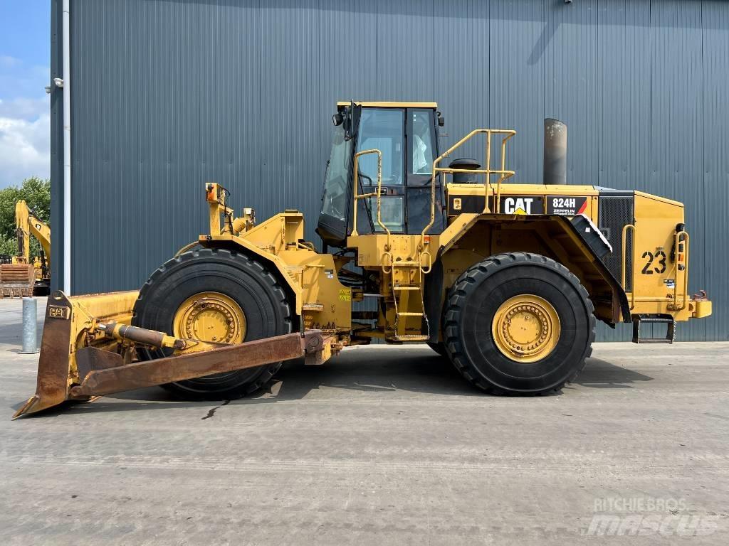 CAT 824 H Kolesové dozéry