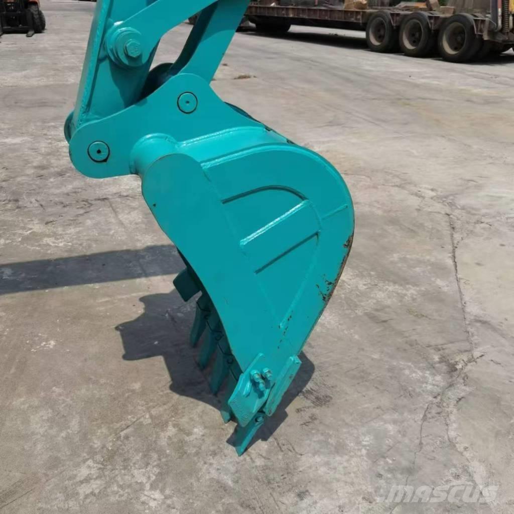 Kobelco SK40 Mini rýpadlá < 7t