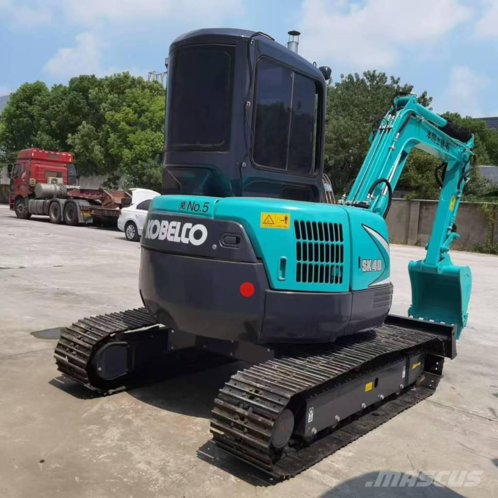 Kobelco SK40 Mini rýpadlá < 7t