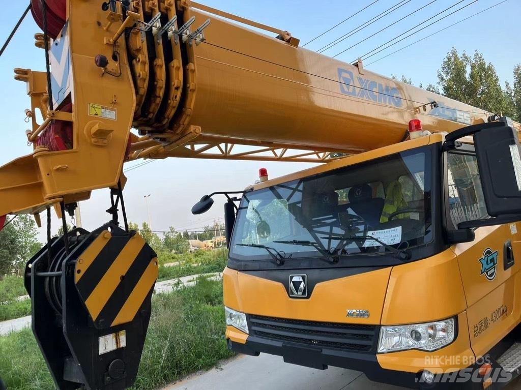 XCMG XCT 55 Univerzálne terénne žeriavy