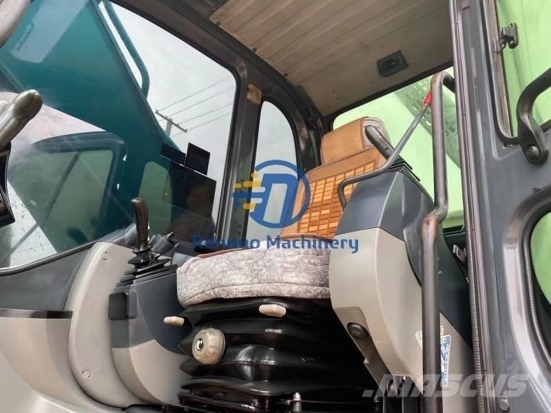 Kobelco SK 330D Pásové rýpadlá